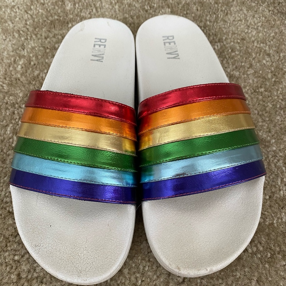 VGUC RAINBOW SLIDES